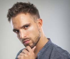 Choosing the perfect round face hairstyles men does not rely on the coolest cuts or the latest trends. 30 Best Hairstyles And Haircuts For Men With Round Faces 2020