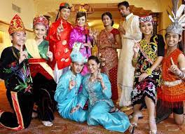 Masyarakat majemuk, masyarakat multikultural dan minoritas. Konsep Masyarakat Majmuk Di Malaysia Mendaulatkan Martabat Bangsa
