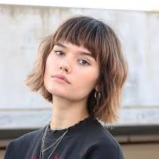 50 Best Hairstyles For Square Faces Rounding The Angles Short Hair With Bangs Thick Hair Styles Hairstyles With Bangs
