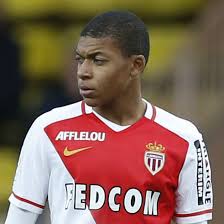 Ethan mbappe, younger brother of kylian mbappe, has signed a new youth contract. Kylian Mbappe Bio Salary Net Worth Married Affair Dating Children Career Girlfriend Relationship Biography Relationship Age