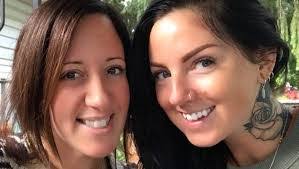 Lisa Earhart's Instagram, Twitter & Facebook