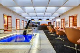 The hotel is just a few minutes' walk from some of copenhagen's best restaurants, theatre and shopping. Best Western Hotels