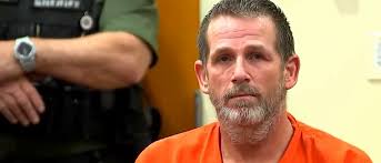 Arresting officers testify in trial of man accused of killing Everett  police officer