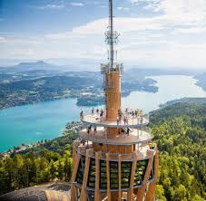 North), on the south by slovenia and italy, and on the west by east tirol. Karnten In Diesem Turm Rutschen Sie 120 Meter In Die Tiefe Welt