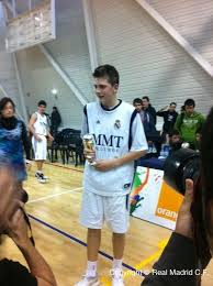 Real madrid'in genç yıldızı luka doncic, formasından bir süre uzak kalacak. Real Madrid Basket On Twitter Luka Doncic Mvp Minicopa 2013 Enhorabuena Luka Halamadrid Rmbaloncesto Http T Co 6j7xkwth