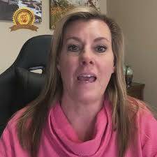 Elaina Stanley: Pet Nutrition & Health Coaching