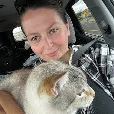 Amanda Conant's Instagram, Twitter & Facebook