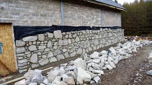 Often the two were combined, with rubble stone used for the wall core and ashlar stone used for the facings. Stone Walls New Wall Construction Stone Wall Contractors