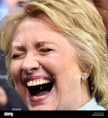 Sen tim kaine hi-res stock photography and images