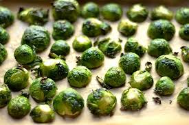 Honey roasted brussel sprouts are crisp on the outside, and tender on the outside for a totally delicious vegetable side dish. Roasted Honey Garlic Balsamic Brussels Sprouts Wholesomelicious
