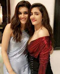 Including a collection of silk and satin videos from youtube and beyond. Trideppal312 Gmail Com On Twitter Zingtv Kritisanon Nice Beautyfules Sanon Sisters Siblings Films Twitter