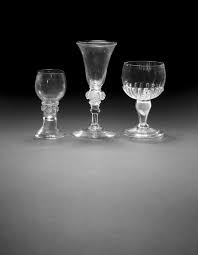 The handmade experts at hgtv.com show how to etch wine glasses for that special someone for valentine's day. Auktion British And European Glass Including The Meyer Collection Am 01 05 2013 Lotsearch