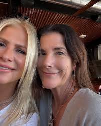 SNOOP Dogg ornament FTW! 🥇 Merry Christmas @crane.court Mama❤️ you so  much, she stitched you her fav @snoopdogg 💨 ✌🏼 #needlepoint