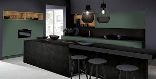 Cuisine Verte Et Noire Avec Ilot Designs De Petite Cuisine Cuisines Design Meuble Cuisine