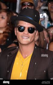 Bruno mars hi-res stock photography and images