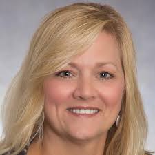 Please join us in congratulating our own Lindsey Peavy