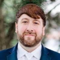 Kenneth Spires's Instagram, Twitter & Facebook