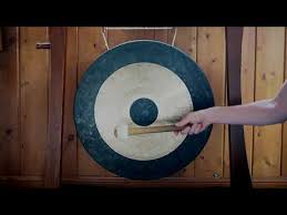 Sin lugar a dudas, el mejor sitio de madrid donde practicar yoga! Gong Bath A Meditation For Sound Healing Restorative Yoga Relaxation And Inner Peace Youtube