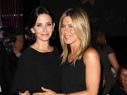 Jennifer aniston was born in sherman oaks, california, to actors john aniston and nancy dow. Courteney Cox Lasst Jennifer Aniston In Ruhe Tv Spielfilm