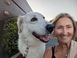 I'm pet sitting for a lovely couple who have the best painting ever in  their house