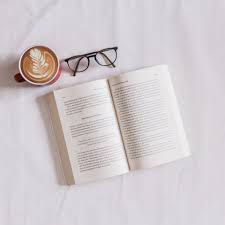 If you have a new phone, tablet or computer, you're probably looking to download some new apps to make the most of your new technology. The 20 Best Apps To Download And Read Books Apptuts