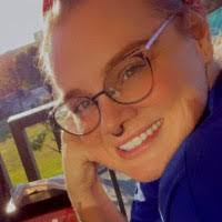 Ashley Renfro's Instagram, Twitter & Facebook