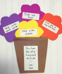 Mother's day is the special time of year when you get to celebrate your first best friend and the person you always turn to when you need advice. 20 Heart Melting Mother S Day Crafts For Kids