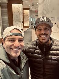 Tom Batchelder's Instagram, Twitter & Facebook