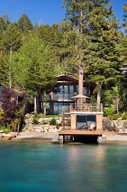 Living Lakeside 60 Luxurious Waterfront Properties In 2020 Lake Houses Exterior House Designs Exterior House Exterior