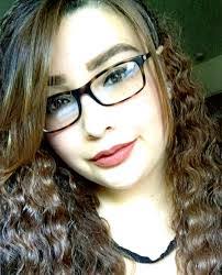 Alicia Maldonado's Instagram, Twitter & Facebook