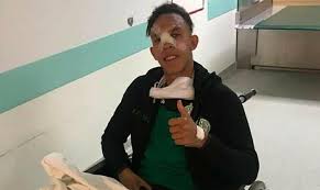 وفاز رحيمي الابن البار للرجاء حيث لم يلعب لغيره، لقب دوري محلي، ولقب الكونفدرالية، والسوبر الإفريقي، مع فريقه. Ù†Ø¬Ù… Ø§Ù„Ø±Ø¬Ø§Ø¡ ÙŠØ®Ø¶Ø¹ Ù„Ø¹Ù…Ù„ÙŠØ© Ø¬Ø±Ø§Ø­ÙŠØ© Ø¹Ø§Ø¬Ù„Ø© Ø¨Ø¹Ø¯ Ø¥ØµØ§Ø¨ØªÙ‡ Ø£Ù…Ø§Ù… Ø§Ù„Ø²Ù…Ø§Ù„Ùƒ Ø¨ÙˆØ§Ø¨Ø© Ø£Ø®Ø¨Ø§Ø± Ø§Ù„ÙŠÙˆÙ… Ø§Ù„Ø¥Ù„ÙƒØªØ±ÙˆÙ†ÙŠØ©