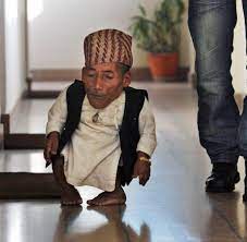 Maybe you would like to learn more about one of these? 54 6 Zentimeter Chandra Bahadur Dangi Kleinster Mensch Der Welt Welt