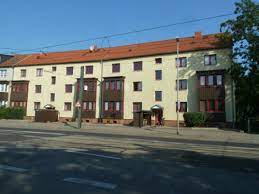 Im gebäude wurden bis mitte des jahres sanierungsarbeiten an der äußeren fassade durchgefü. 3 Raum Etagenwohnung In Zoonahe Magdeburg Neue Neustadt In Sachsen Anhalt Magdeburg Etagenwohnung Mieten Ebay Kleinanzeigen