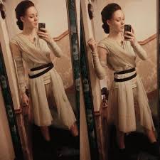 Während counselor troi für botschafter. Star Wars Rey Kostum Selber Machen Diy Anleitung Maskerix De Kostume Selber Machen Star Wars Kostum Damen Jedi Kostum