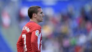 He has 13 goals and a total of 33 shots on goals. Antoine Griezmann Jeered And Booed By Atletico Fans As He Came On Against Eibar On Sunday 90min