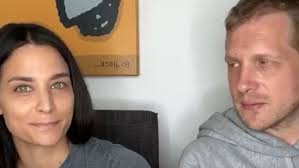 Amira is the second wife of oliver pocher. Laura Muller Tragt Hotpants Wie Stringtanga Amira Pocher Wettert Gegen Wendler Freundin Michael Wendler Youtube Videos Gegen Mobbing