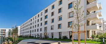 What's more astounding is that while millions of tourists flock to munich in the summer. Cosmo Pottinger Immobilien