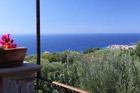 Quando prenotate un alloggio a marina di camerota con hotelmix.it, trovate un sacco delle opzioni convenienti. Hotel Relais Pian Delle Starze In Marina Di Camerota Cilento Ferien De