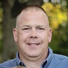 Kevin Huls's Instagram, Twitter & Facebook