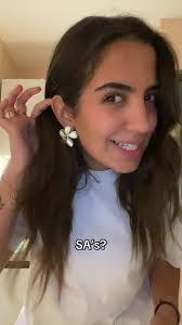 Ava Dobbs's Instagram, Twitter & Facebook