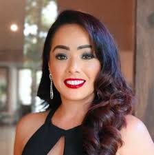 Daisy Aleman's Instagram, Twitter & Facebook