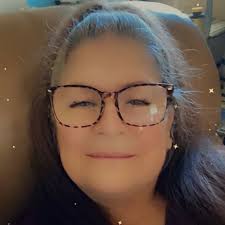 SAD NEWS: Grammy-nominated R&B singer Angie Stone has passed away in a car  accident in Alabama, but it's even more heartbreaking that the car was…read  more