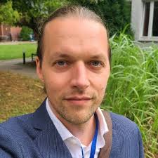 What is the social cost of CO2?