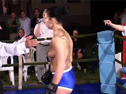 DWW-A2002-BOX-07 Topless Boxing With KO - Denise Vs Melinda - XFights