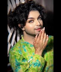 Soldier, soldier😗💗. . . . . . . . #fypシ #reelsinstagram #viral  #exploremore #explorepage #trendingreels #eyes  #soildersoildermithibatyenbolkar #bollywoodsongs #alkayagnikhits  #jinniechiragmua