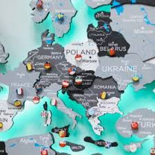 Juegos de conocimientos sobre la geografia del mundo, europa, espaã±a. Mapas Mundi De Madeira Na Parede 3d Cool Mania