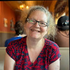 Carrie Decker's Instagram, Twitter & Facebook