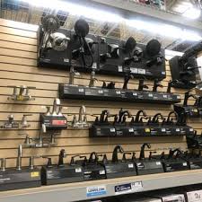 You'll find that what makes lowe's different is that we're always community first. Lowe S Home Improvement 11 Reviews Hardware Stores 128 Grandview Boulevard Madison Ms Phone Number Yelp