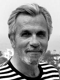 Biography author matching "rob" (Sorted by A-Z Ascending)