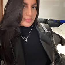 Hiba Abdullah (@hibaxchi) • Instagram photos and videos